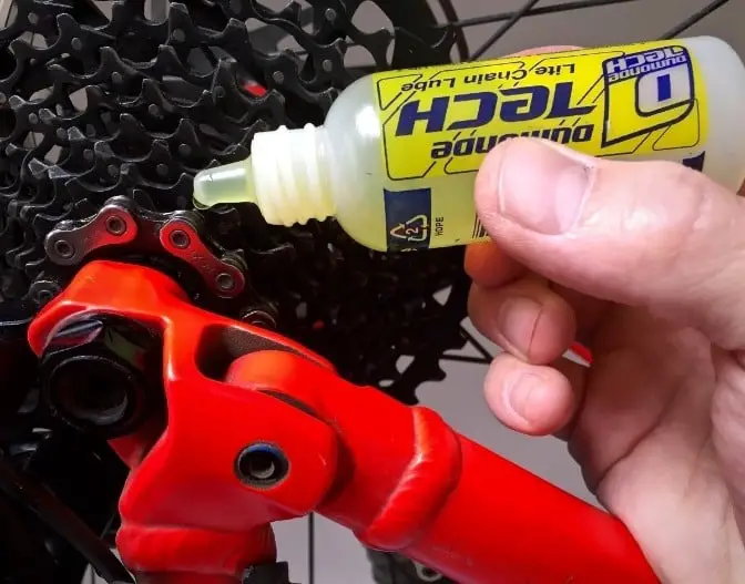 Oiling and Lubricating the Chain and Gears