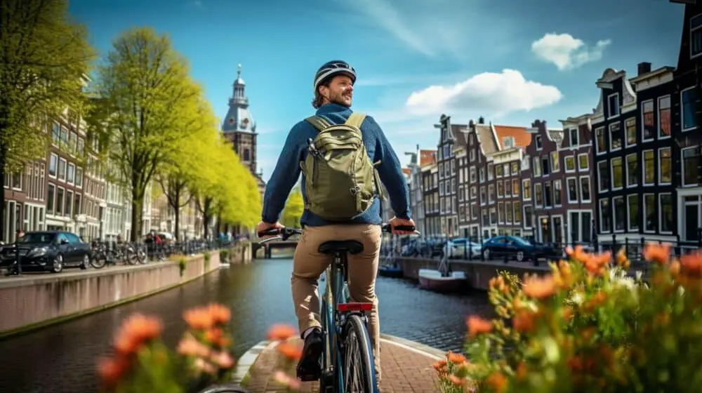 Best Cycling Routes in Amsterdam